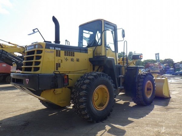 KOMATSU WA300-3E ★ Loader(Crawled/Wheeled) ★ ROPS CAB, A/C - Image 7