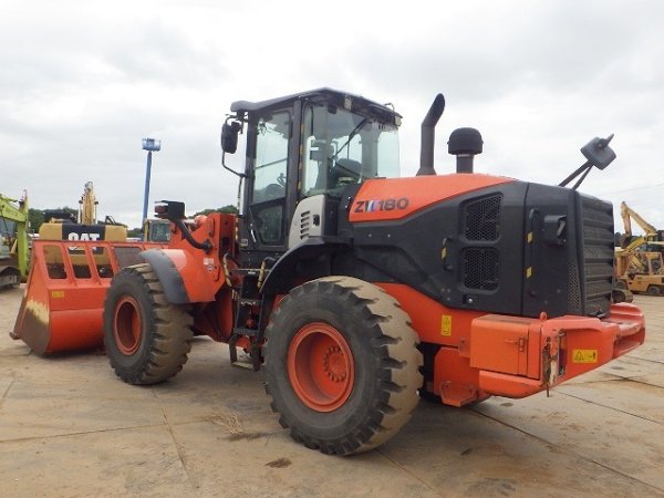 HITACHI ZW180-5B ★ Loader(Crawled/Wheeled) ★ ROPS CAB, A/C - Image 4