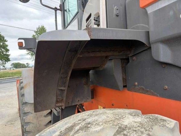 HITACHI ZW180-5B ★ Loader(Crawled/Wheeled) ★ CAB, BKT, A/C, 3,830km - изображение 38