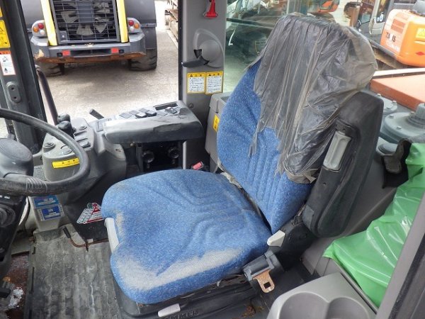 HITACHI ZW180 ★ Loader(Crawled/Wheeled) ★ ROPS CAB, A/C - Image 56
