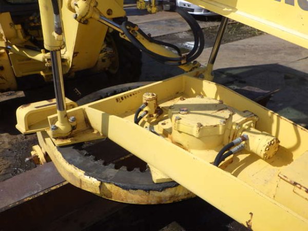 KOMATSU GD405A-3 ★ Road Equipment ★ CAB, Blade, SCARIFIER, A/C - изображение 9