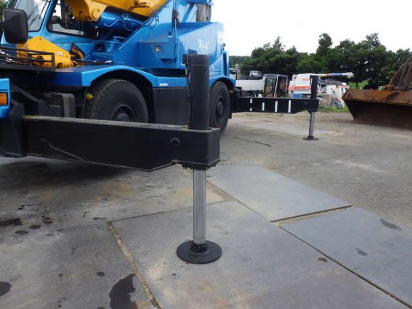 KOMATSU LW250-5 ★ Crane ★ Hook(24t, Aux.), H-Outrigger, 153,141km, 揚検なし - Image 25