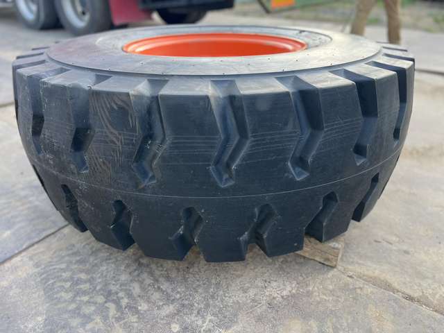 TIRE_ZW180-6_1pc ★ Parts & Attachment ★ 20.5-25-16PR w/ RIM, UnUSED 未使用品