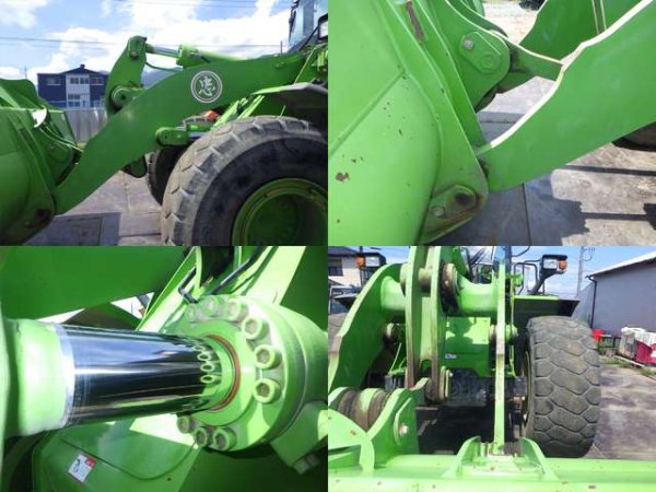 HITACHI ZW220-5B ★ Loader(Crawled/Wheeled) ★ CAB, BKT, A/C, Urethane Filled Tires - Image 19