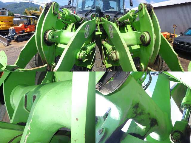 HITACHI ZW220-5B ★ Loader(Crawled/Wheeled) ★ CAB, BKT, A/C, Urethane Filled Tires