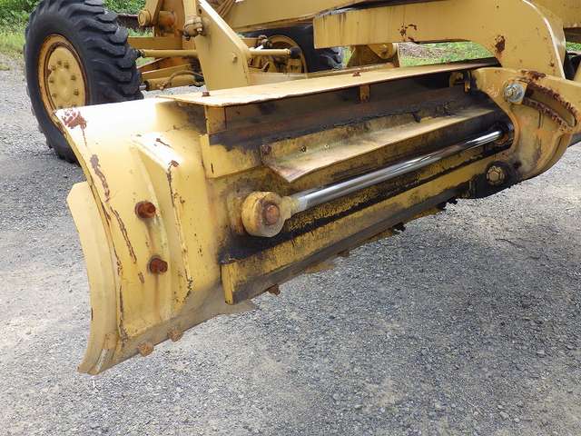 MITSUBISHI MG230 ★ Road Equipment ★ CAB, Scarifer
