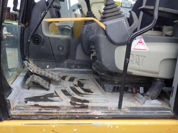 CAT 311FLRR ★ Excavator ★ G, M/L, A/C - Image 29