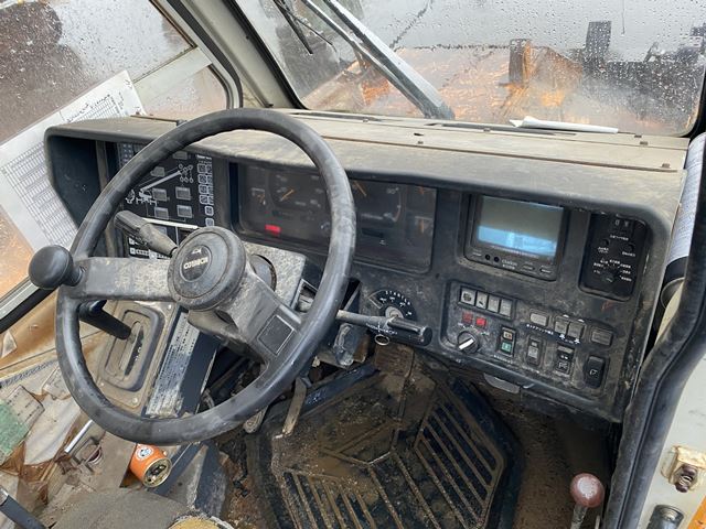 KOBELCO RK250-3 ★ Crane ★ Hook(Sub only), H-Outrigger, 32,566km(Odo meter Not working 走行距離メーター故障）, 揚検なし