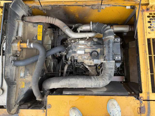KATO HD820V ★ Excavator ★ 600G, Long Arm, Piping, M/L, Arm Crane, A/C