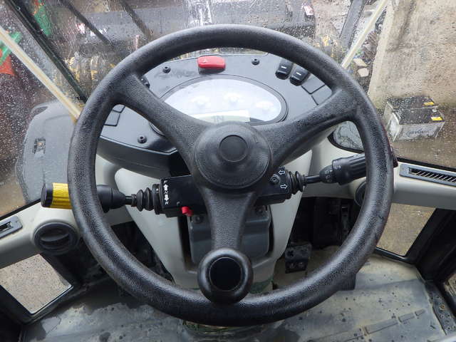 CAT 907M ★ Loader(Crawled/Wheeled) ★ CAB, BKT, Piping, Q/H, 建機工譲渡証なし