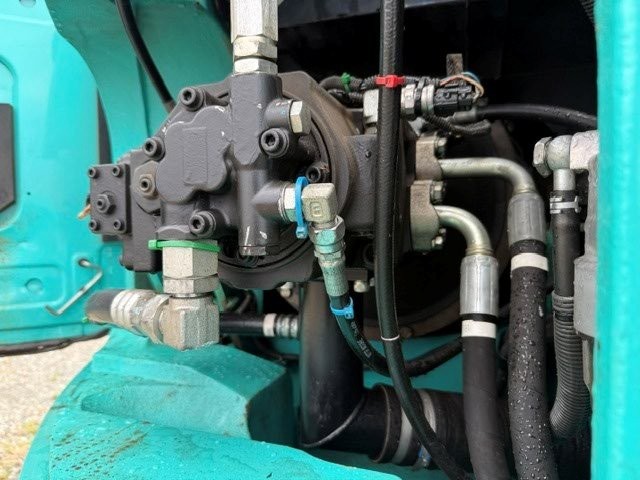 KOBELCO SK135SR-3F ★ Excavator ★ G, Piping, A/C A/C