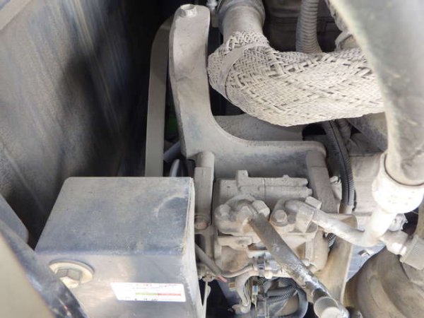 HITACHI ZW220-5B ★ Loader(Crawled/Wheeled) ★ CAB, BKT, A/C, Urethane Filled Tires - Image 48