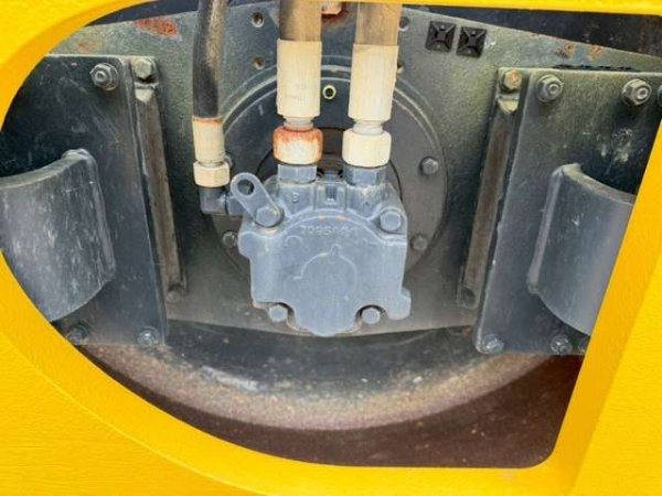BOMAG BW211D-4 ★ Road Equipment ★ Vibration Roller, CAB - изображение 22
