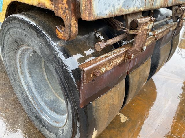 SUMITOMO HW30VW-3 ★ Road Equipment ★ Combined Roller
