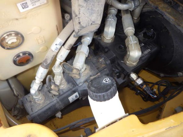CAT 907M ★ Loader(Crawled/Wheeled) ★ CAB, BKT, Piping, Q/H, 建機工譲渡証なし - Image 44