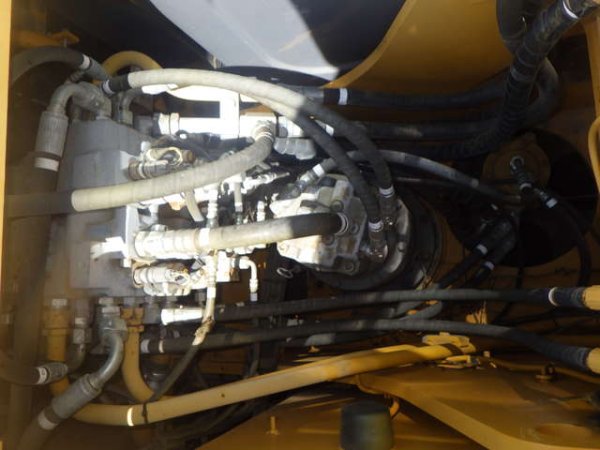 KATO HD512-6 ★ Excavator ★ 500G, Piping, A/C - Image 45