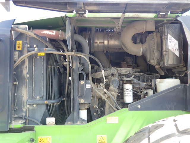 HITACHI ZW220-5B ★ Loader(Crawled/Wheeled) ★ CAB, BKT, A/C, Urethane Filled Tires