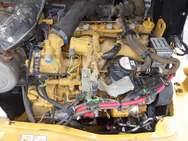 CAT 907M ★ Loader(Crawled/Wheeled) ★ CAB, BKT, Piping, Q/H, 建機工譲渡証なし