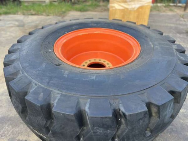 TIRE_ZW180-6_1pc ★ Parts & Attachment ★ 20.5-25-16PR w/ RIM, UnUSED 未使用品 - Image 4