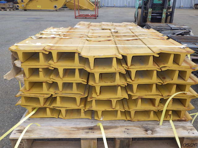 Shoe_Plate_D5 ★ Parts & Attachment ★ 835G, Single Grouser Shoe Plate for CAT D5