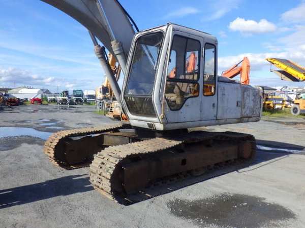 HITACHI EX200-2 ★ Excavator ★ G, Grapple, Piping - Image 9