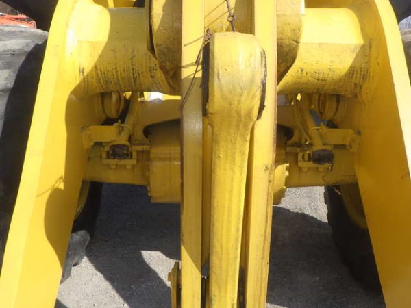 KOMATSU WA350-3E ★ Loader(Crawled/Wheeled) ★ Blade, CAB, Piping, A/C - Image 10