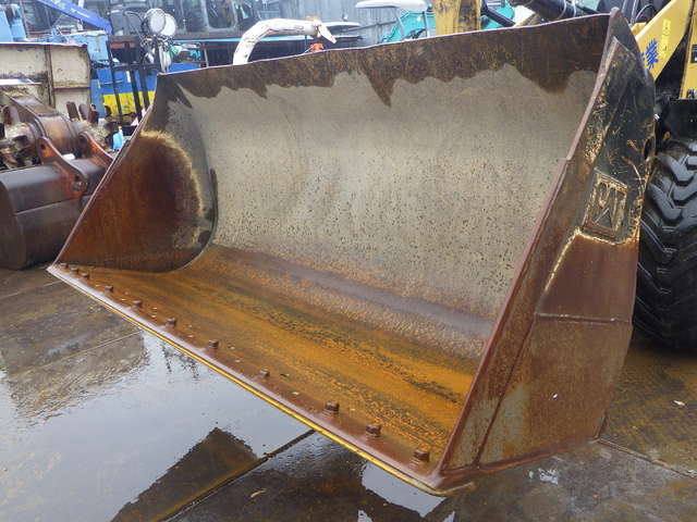 CAT 907M ★ Loader(Crawled/Wheeled) ★ CAB, BKT, Piping, Q/H, 建機工譲渡証なし