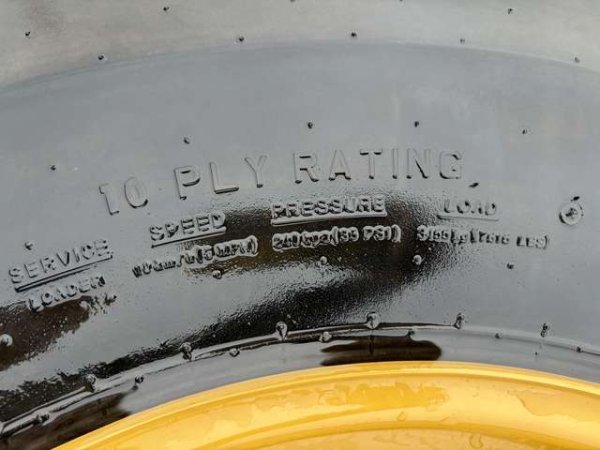 YOKOHAMA TIRE_4pcs ★ Parts & Attachment ★ Unused, 16.9-24-10PLY, w/Rim, for 910(lcurrent model) - Image 8