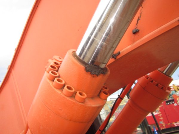 HITACHI ZH200-6 ★ Excavator ★ 600G, Slope BKT, Arm Crane, M/L, A/C - Image 11