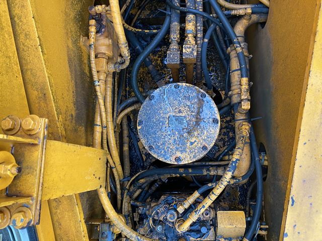 KOBELCO RK250-3 ★ Crane ★ Hook(Sub only), H-Outrigger, 32,566km(Odo meter Not working 走行距離メーター故障）, 揚検なし