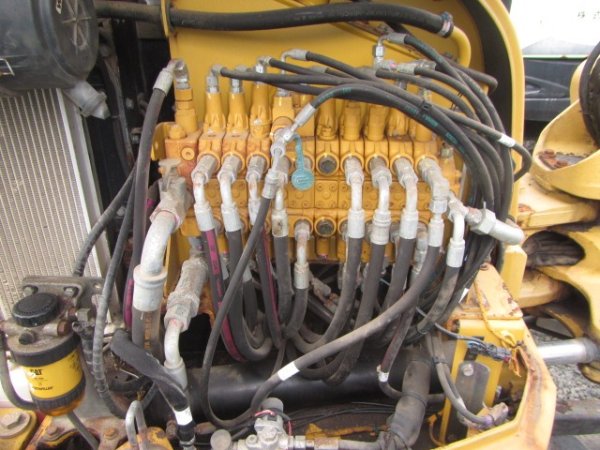 CAT 305ECR ★ Mini Excavator ★ 400R, ARM CRANE, MULTI - Image 44