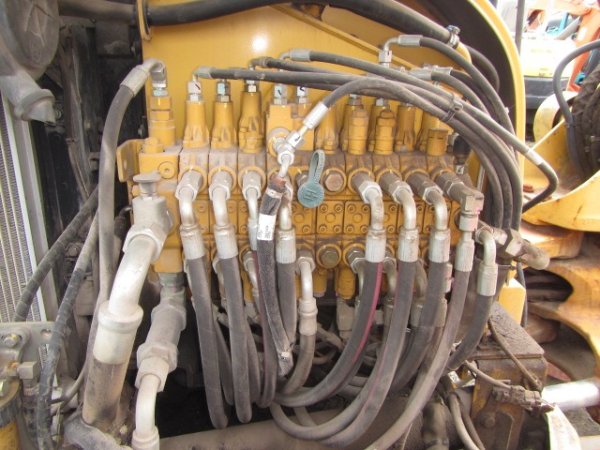 CAT 305ECR ★ Mini Excavator ★ 400G+PAD, ARM CRANE, MULTI - Image 45