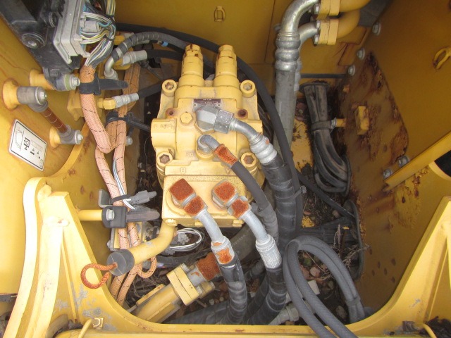 CAT 311DRR ★ Excavator ★ 500G, ARM CRANE, A/C, MULTI - 画像 (43)