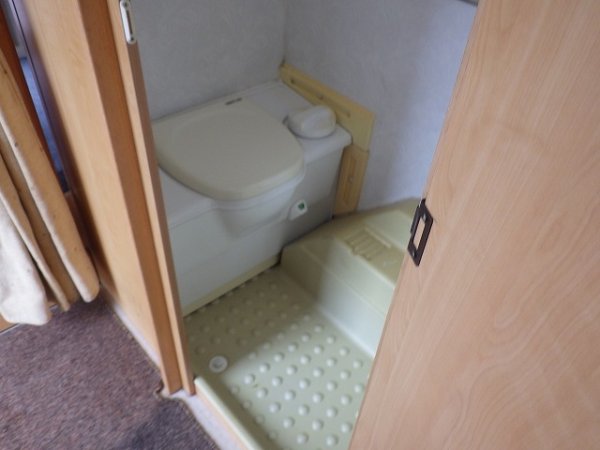 TRIGANO 370DD ★ Vehicle ★ Camping Trailer - Image 43