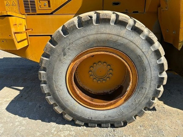 KAWASAKI 65ZV-2 ★ Loader(Crawled/Wheeled) ★ CAB, BKT, A/C - Image 28