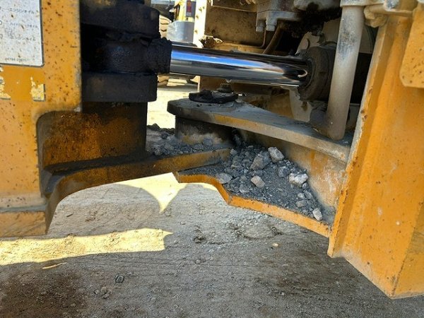 KAWASAKI 65ZV-2 ★ Loader(Crawled/Wheeled) ★ CAB, BKT, A/C - Image 31