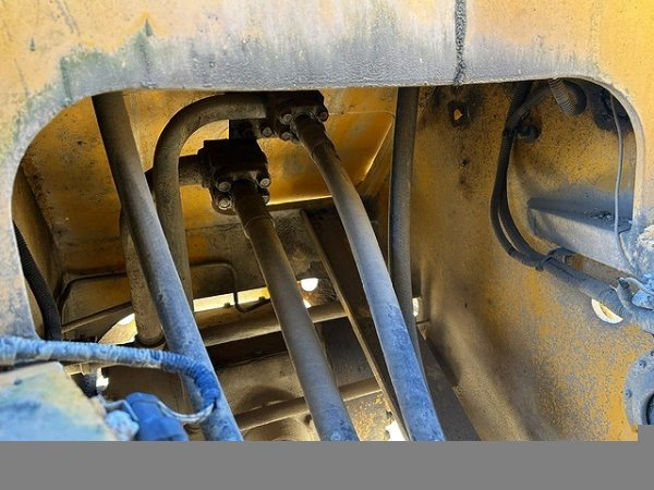 KAWASAKI 65ZV-2 ★ Loader(Crawled/Wheeled) ★ CAB, BKT, A/C - Image 35