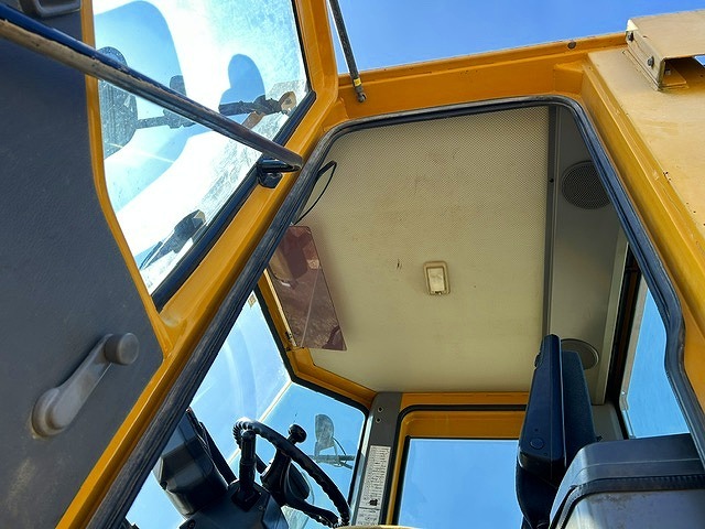 KAWASAKI 65ZV-2 ★ Loader(Crawled/Wheeled) ★ CAB, BKT, A/C