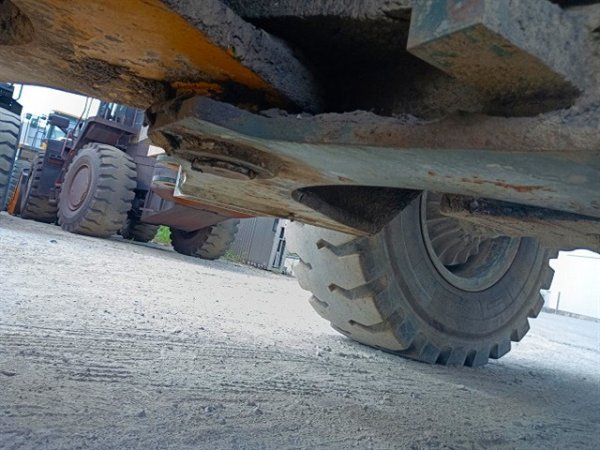 KAWASAKI 80ZV ★ Loader(Crawled/Wheeled) ★ CAB, BKT, A/C - Image 35