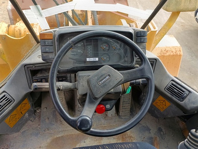 KAWASAKI 80ZV ★ Loader(Crawled/Wheeled) ★ CAB, BKT, A/C