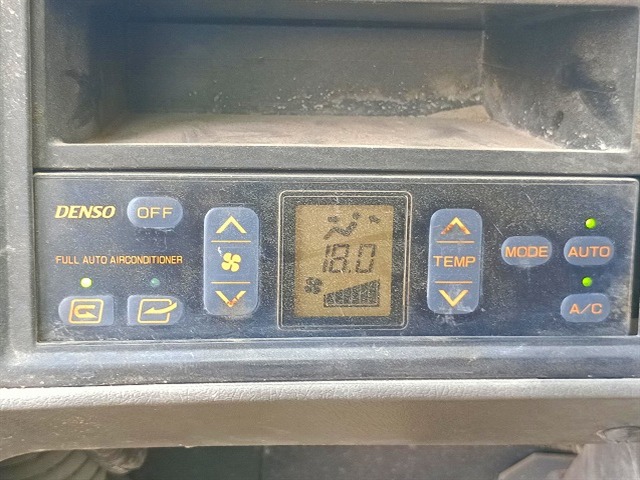 KAWASAKI 80ZV ★ Loader(Crawled/Wheeled) ★ CAB, BKT, A/C