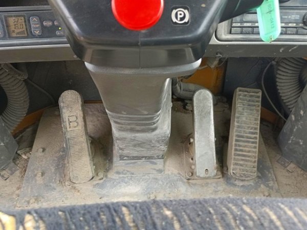 KAWASAKI 80ZV ★ Loader(Crawled/Wheeled) ★ CAB, BKT, A/C - Image 67
