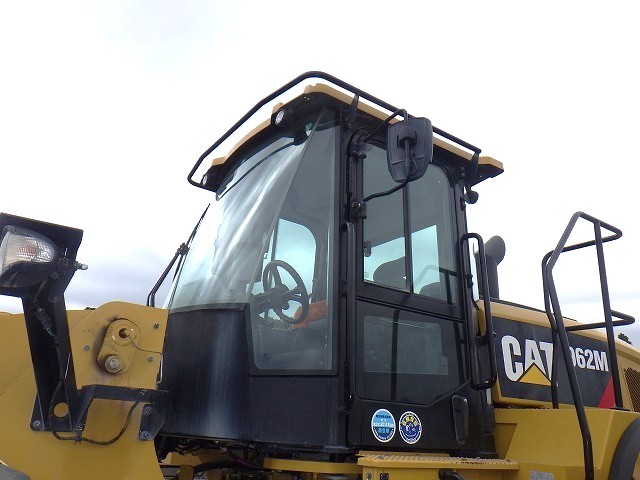 CAT 962MZ ★ Loader(Crawled/Wheeled) ★ ROPS CAB, W/REAR FENDER x2 & REVOLVING LIGHT - Image 3