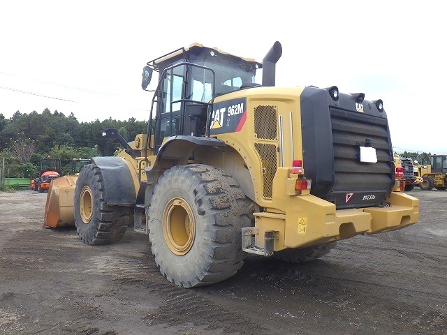 CAT 962MZ ★ Loader(Crawled/Wheeled) ★ ROPS CAB, W/REAR FENDER x2 & REVOLVING LIGHT - Image 4