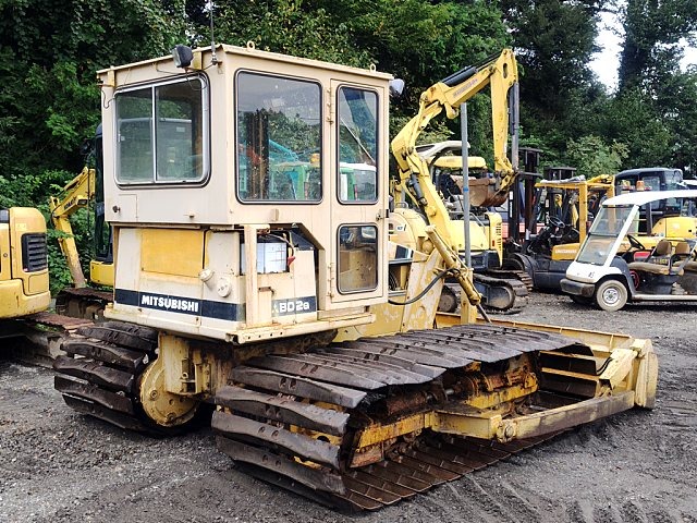 MITSUBISHI BD2GZ ★ Bulldozer ★ 1000LGP, CAB, S/T BLADE