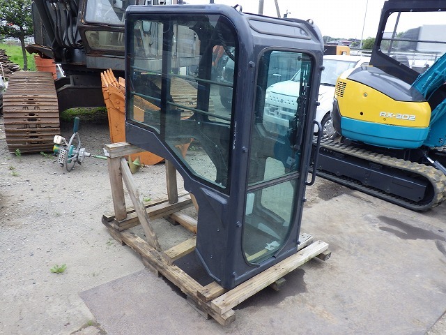 CABIN ★ Parts & Attachment ★ Ex-Oyama City, Tochigi Pref. 栃木県小山市渡し