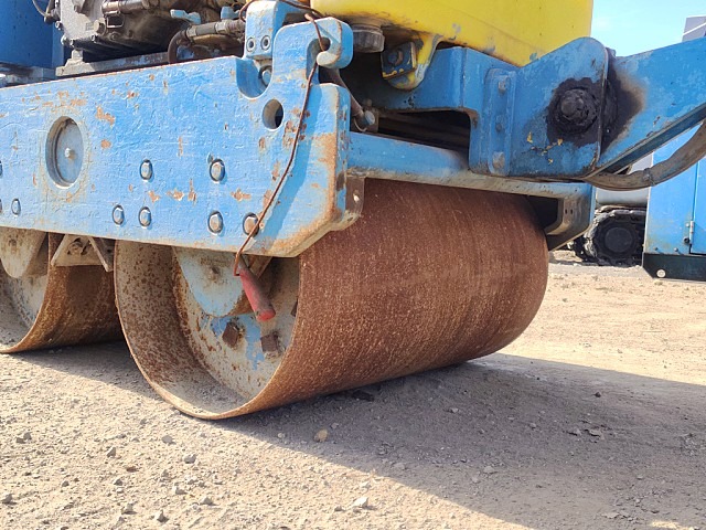 HAND-GUIDE-ROLLER-DCA45-SET ★ Road Equipment ★ 2UNITS SET (DCA-45SPI-3660238, HAND-GUIDE-ROLLER-HV14-10107)