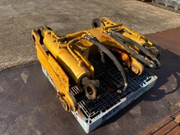 KOMATSU MULTI_SHANK_RIPPER_D85EX-15E0 ★ Parts & Attachment ★ 4DD01-J-12290 - Image 5