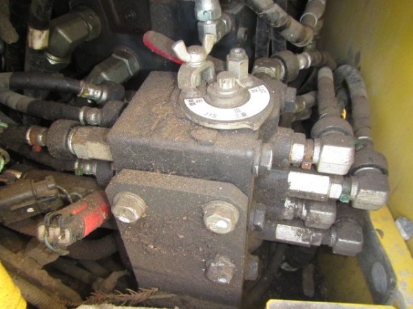 KOMATSU PC138US-10 ★ Excavator ★ 500G, PIPING, A/C, MULTI - Image 38