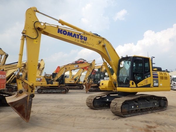 KOMATSU PC200-11 ★ Excavator ★ 700G, ROPS CAB, SLOPE BKT, ARM CRANE, A/C, MULTI - Image 1